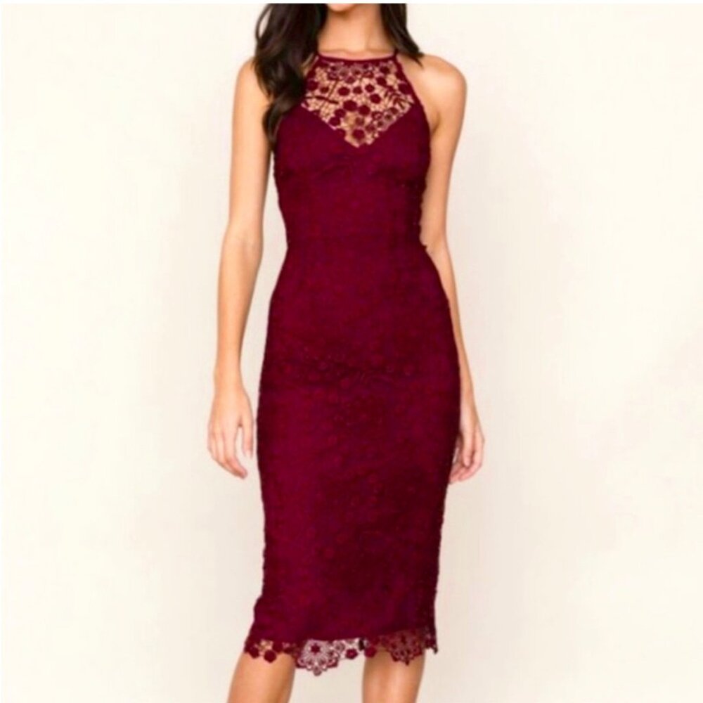 Yumi Kim She's Mine Lace Midi Dress - Crimson - Size L
